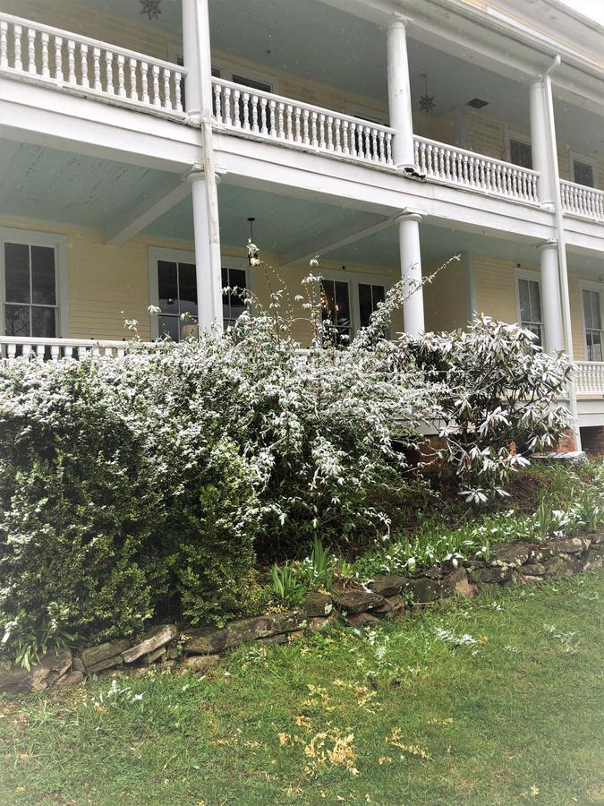 Grand Old Lady Hotel Waynesville Ngoại thất bức ảnh