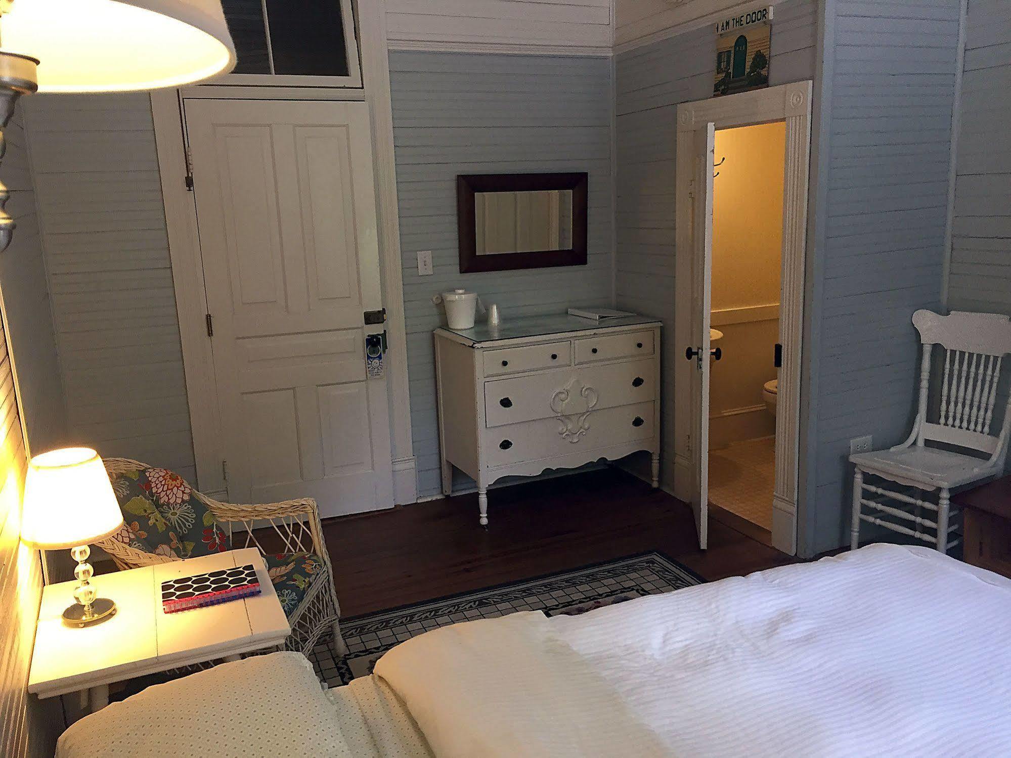 Grand Old Lady Hotel Waynesville Ngoại thất bức ảnh