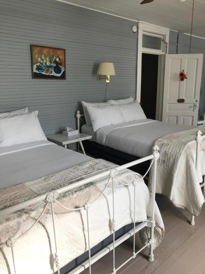 Grand Old Lady Hotel Waynesville Ngoại thất bức ảnh